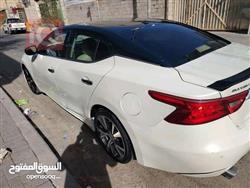 نيسان ماكسيما